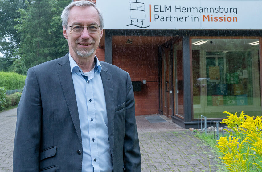 Der Theologe Michael Thiel hat knapp zehn Jahre das Evangelisch-lutherische Missionswerk in Niedersachsen mit Sitz in Hermannsburg geleitet. Foto: epd-bild/Karen Miether